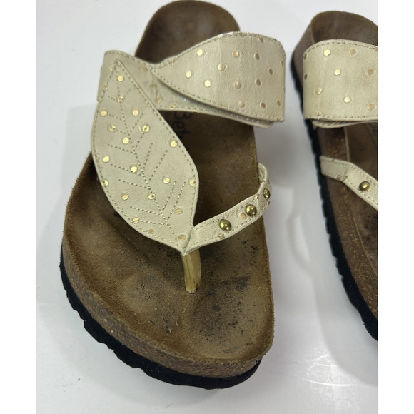 Betula Birkenstock Bombay Leaf Studded Sandals Womens 9 EU 40 Beige Cream Slides - Picture 2 of 16